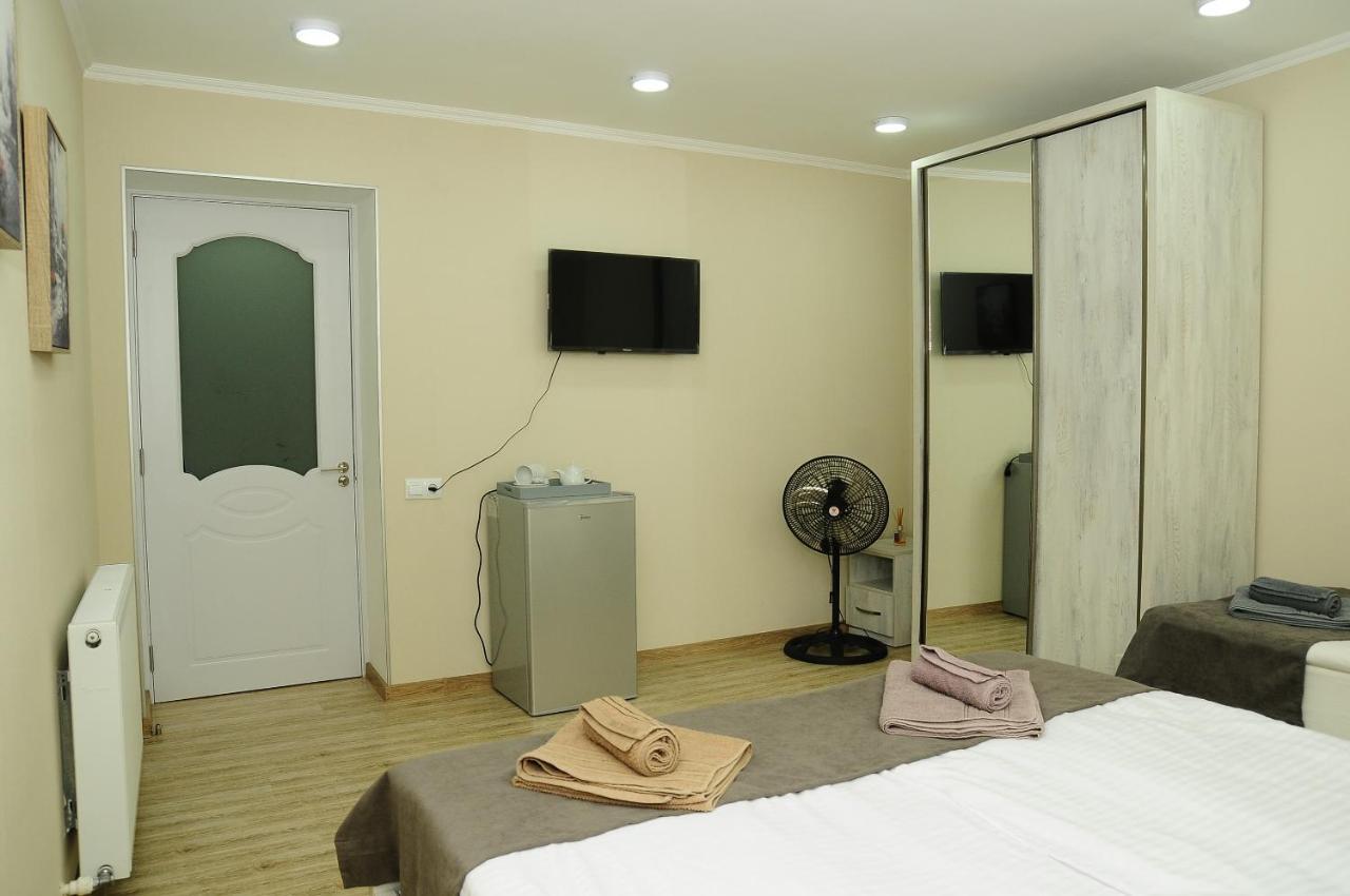 Erik'S Guest House 보르조미 외부 사진