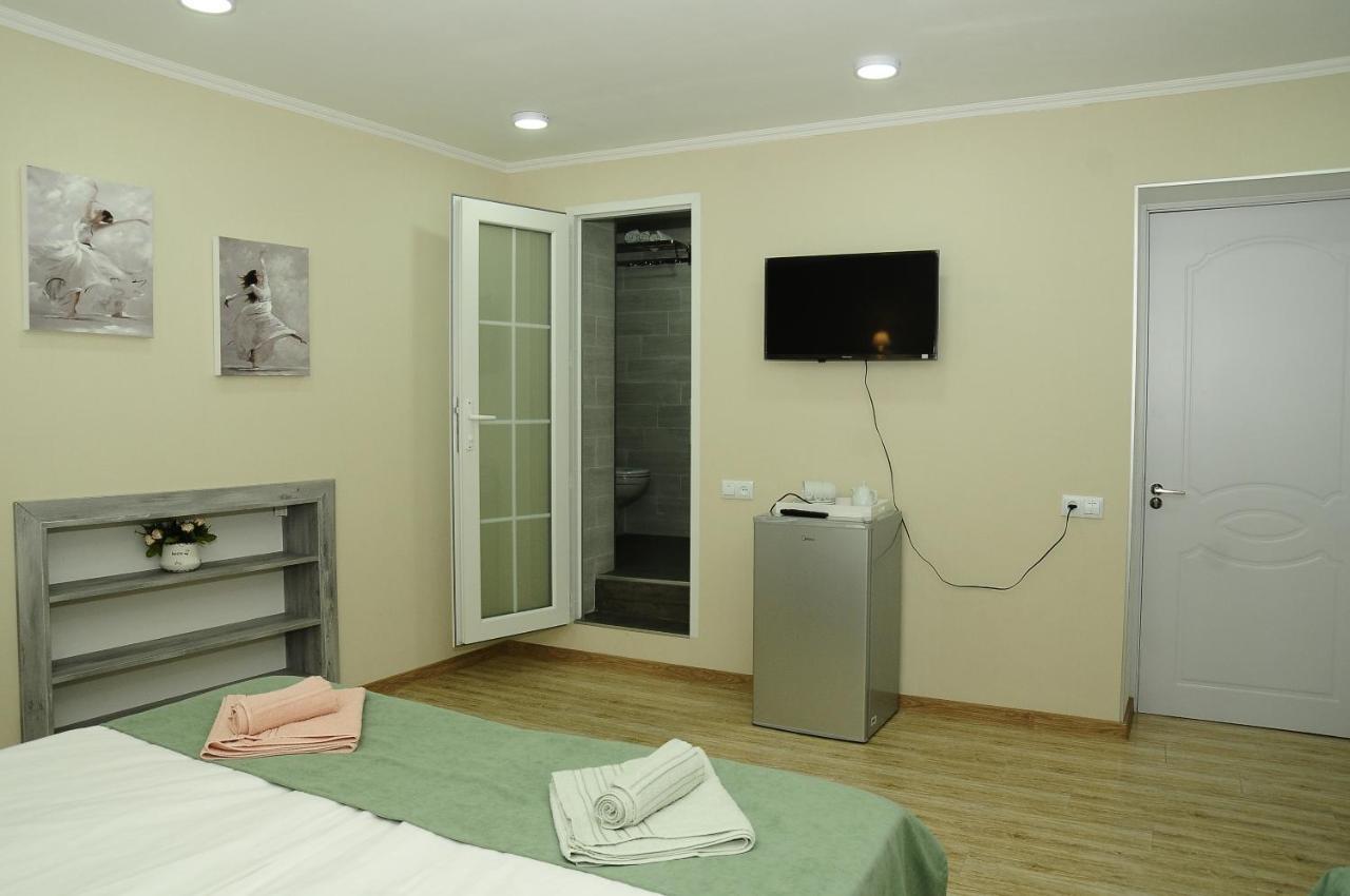 Erik'S Guest House 보르조미 외부 사진